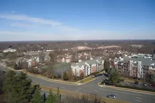8380 Greensboro Dr, McLean, VA 22102 - Photo 9