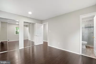 131 Casmar Street SE, Vienna, VA 22180 - Photo 17