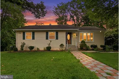 131 Casmar Street SE, Vienna, VA 22180 - Photo 1