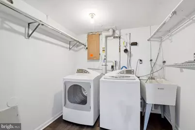 131 Casmar Street SE, Vienna, VA 22180 - Photo 25