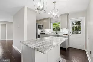 131 Casmar St SE, Vienna, VA 22180 - Photo 9