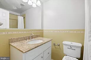 131 Casmar St SE, Vienna, VA 22180 - Photo 19