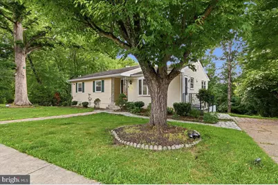 131 Casmar Street SE, Vienna, VA 22180 - Photo 3