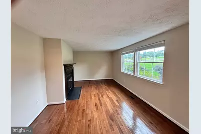 3001 Gatepost Lane, Herndon, VA 20171 - Photo 9
