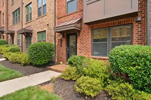 9345 Lemon Mint Ct, Fairfax, VA 22031 - Photo 3