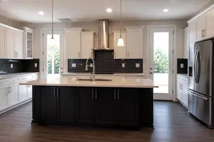 4118 Elmwood St, Chantilly, VA 20151 - Photo 7