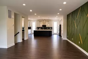 4118 Elmwood St, Chantilly, VA 20151 - Photo 5