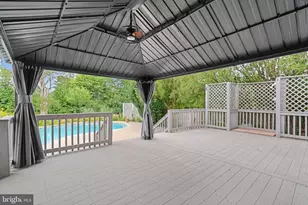 13513 Copper Ridge Dr, Herndon, VA 20171 - Photo 39