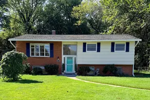7111 Norwalk St, Falls Church, VA 22043 - Photo 1