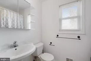 2636 East Side Dr, Alexandria, VA 22306 - Photo 13