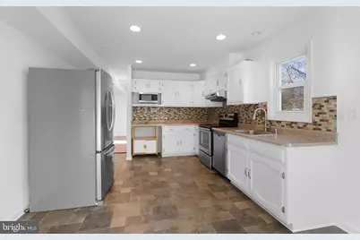 2636 E Side Drive, Alexandria, VA 22306 - Photo 9