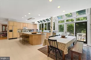 3285 Willow Glen Dr, Herndon, VA 20171 - Photo 25