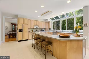 3285 Willow Glen Dr, Herndon, VA 20171 - Photo 19