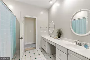 3285 Willow Glen Dr, Herndon, VA 20171 - Photo 57