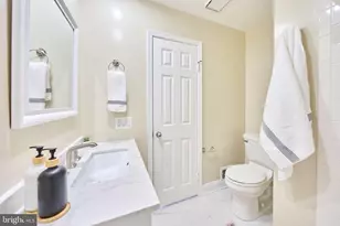 5473 Middlebourne Ln, Centreville, VA 20120 - Photo 49