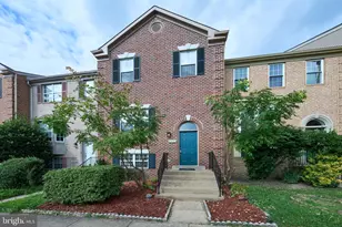5473 Middlebourne Ln, Centreville, VA 20120 - Photo 3