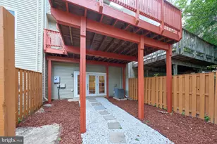 5473 Middlebourne Ln, Centreville, VA 20120 - Photo 21