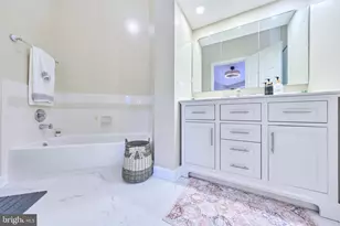 5473 Middlebourne Ln, Centreville, VA 20120 - Photo 39