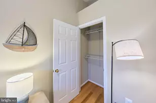 5473 Middlebourne Ln, Centreville, VA 20120 - Photo 35