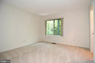 2231 Cartwright Pl, Reston, VA 20191 - Photo 27