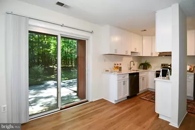 2231 Cartwright Place, Reston, VA 20191 - Photo 13