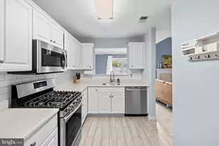 6607 Netties Ln, Alexandria, VA 22315 - Photo 9