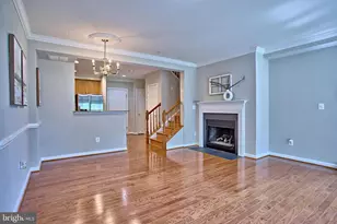 4633 Battenburg Ln, Fairfax, VA 22030 - Photo 9