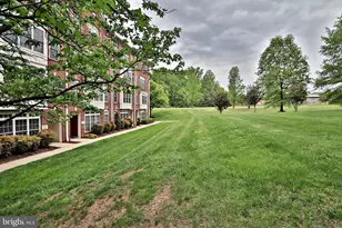 4633 Battenburg Ln, Fairfax, VA 22030 - Photo 33