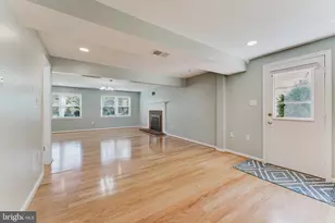 5604 Mt Burnside Way, Burke, VA 22015 - Photo 33