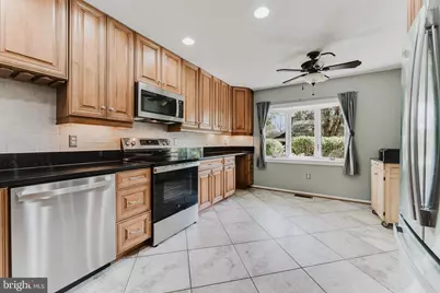 5604 Mount Burnside Way, Burke, VA 22015 - Photo 21