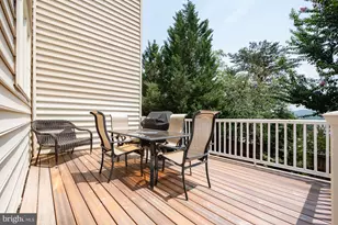 5424 Edsall Ridge Pl, Alexandria, VA 22312 - Photo 23