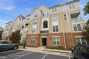 2108 Highcourt Ln, Herndon, VA 20170 - Photo 3