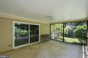 2202 Jester Ct, Reston, VA 20191 - Photo 9