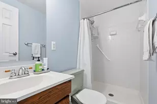 2202 Jester Ct, Reston, VA 20191 - Photo 29