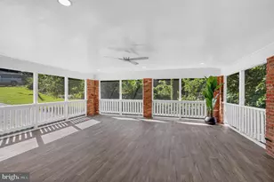 5940 St John Dr, Alexandria, VA 22310 - Photo 9