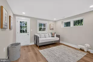 5940 St John Dr, Alexandria, VA 22310 - Photo 31