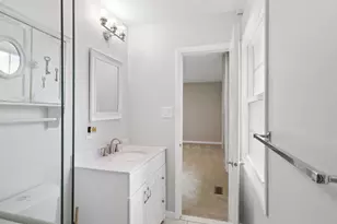 4133 Point Hollow Ln, Fairfax, VA 22033 - Photo 25