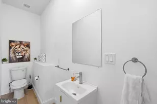 2301 Grove Ave, Falls Church, VA 22046 - Photo 35