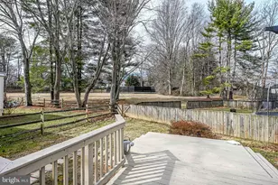 6144 Windward Dr, Burke, VA 22015 - Photo 35
