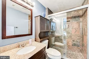 6144 Windward Dr, Burke, VA 22015 - Photo 19
