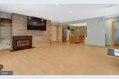 6030 Berwynd Road, Fairfax, VA 22030 - Photo 13
