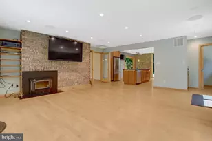 6030 Berwynd Rd, Fairfax, VA 22030 - Photo 13