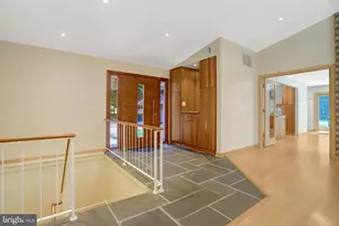 6030 Berwynd Rd, Fairfax, VA 22030 - Photo 5