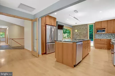 6030 Berwynd Road, Fairfax, VA 22030 - Photo 15