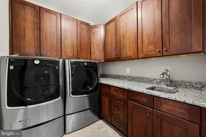 8404 Stonewall Drive, Vienna, VA 22180 - Photo 63
