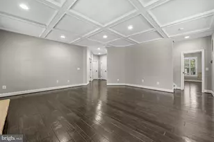 8404 Stonewall Dr, Vienna, VA 22180 - Photo 15