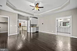 8404 Stonewall Dr, Vienna, VA 22180 - Photo 33