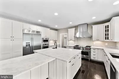 8404 Stonewall Drive, Vienna, VA 22180 - Photo 21