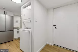 1554 Northgate Square, Reston, VA 20190 - Photo 17