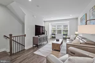 2736 Velocity Rd, Herndon, VA 20171 - Photo 7